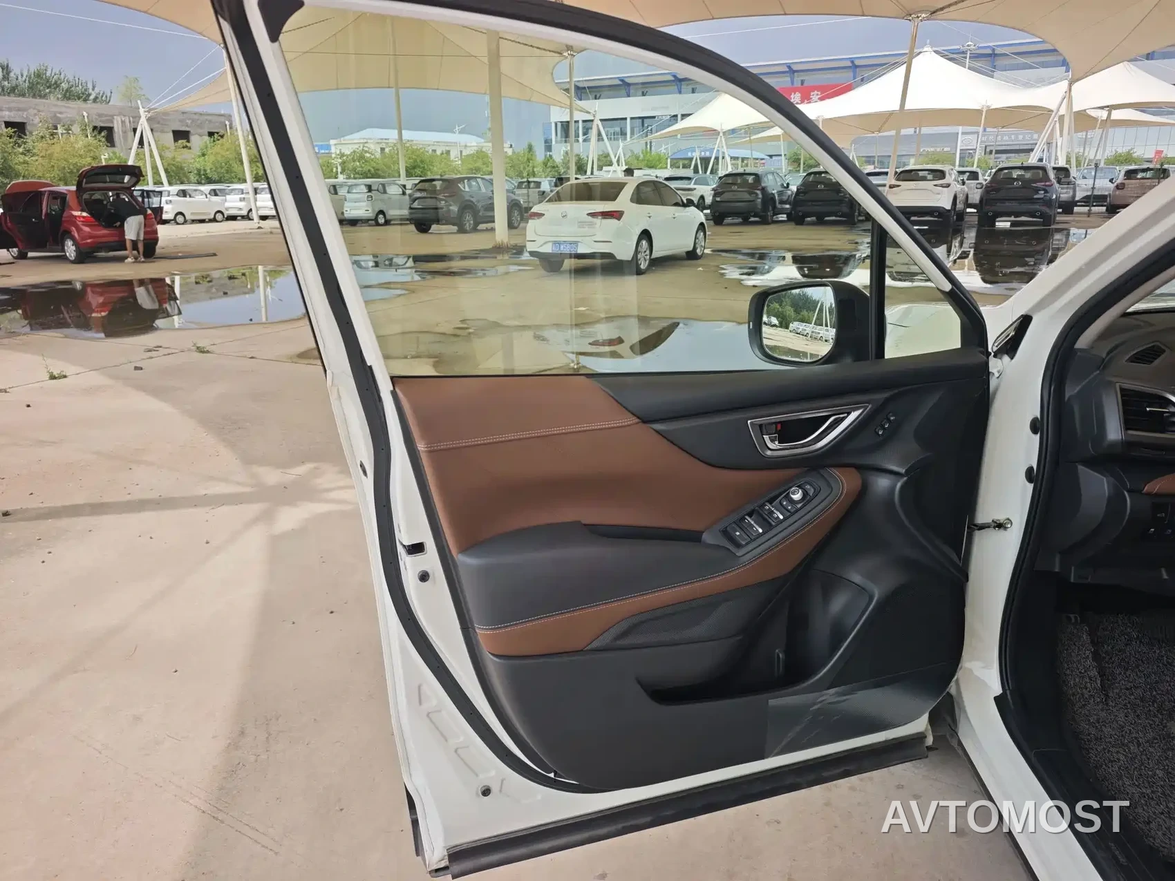Subaru Forester 2024 2.5i AWD Flagship EyeSight — фото 8