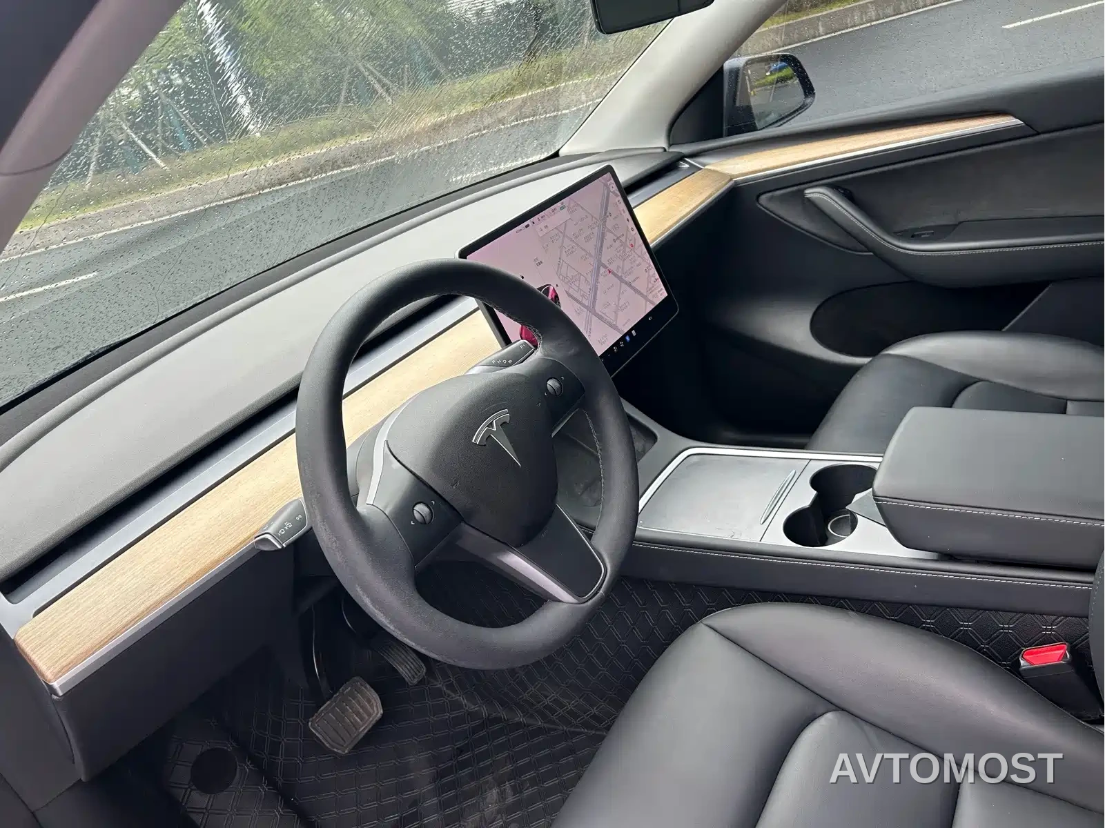 Tesla Model Y 2021 Model Long Range AWD — фото 5