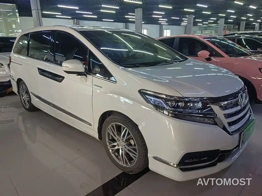 Honda Elysion 2019 2.0L Hybrid Luxury Edition — фото 4