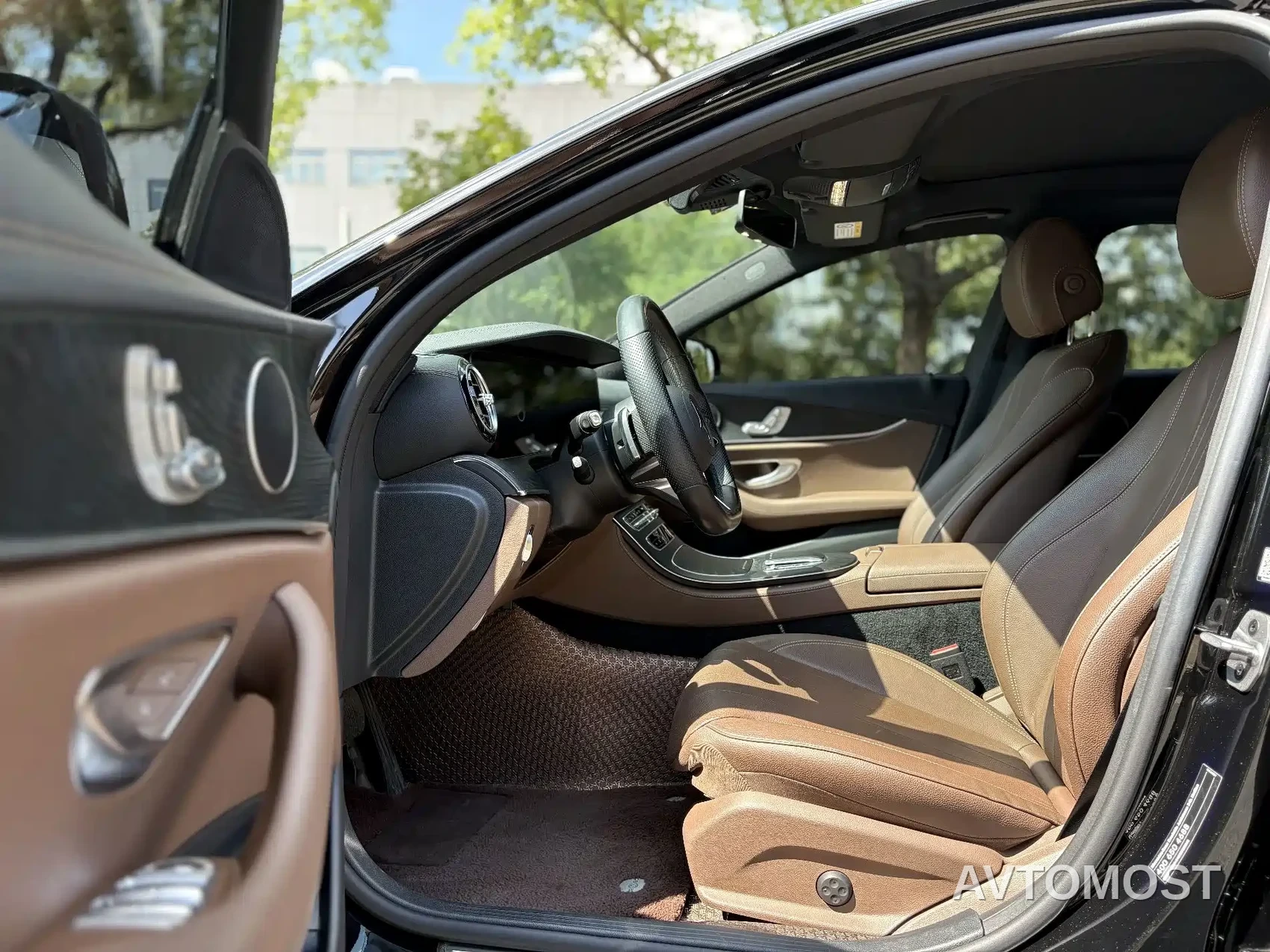 Mercedes-Benz E-Class (Import) 2021 E 260 Luxury Sport Edition — фото 4