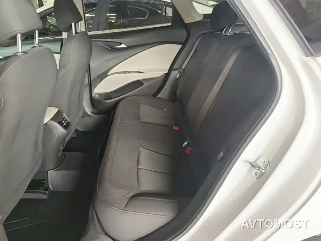 Buick Velite 6 2022 PHEV Connected Fashion — фото 12