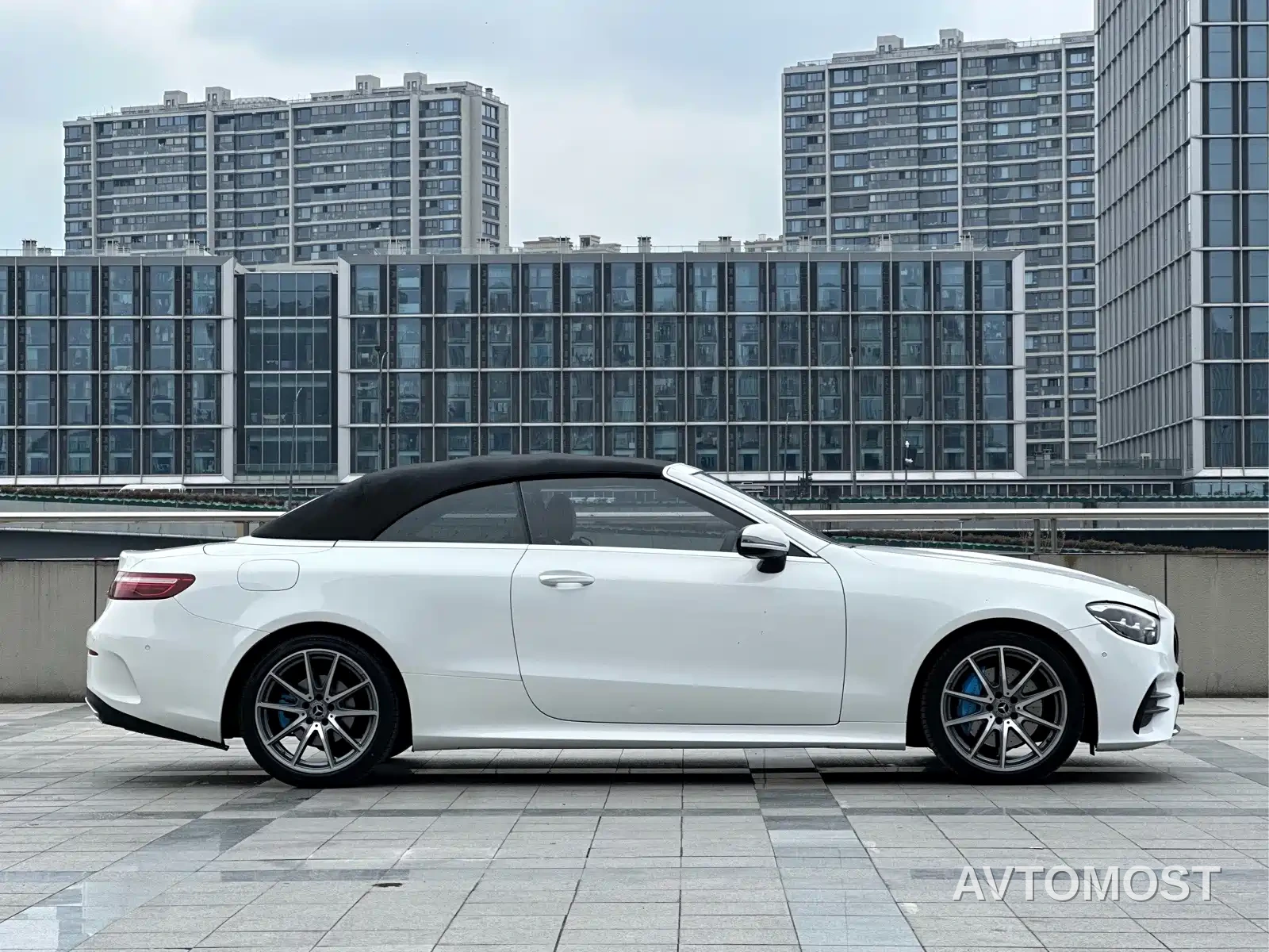 Mercedes-Benz E-Class (Import) 2021 E 260 Convertible Coupe — фото 8