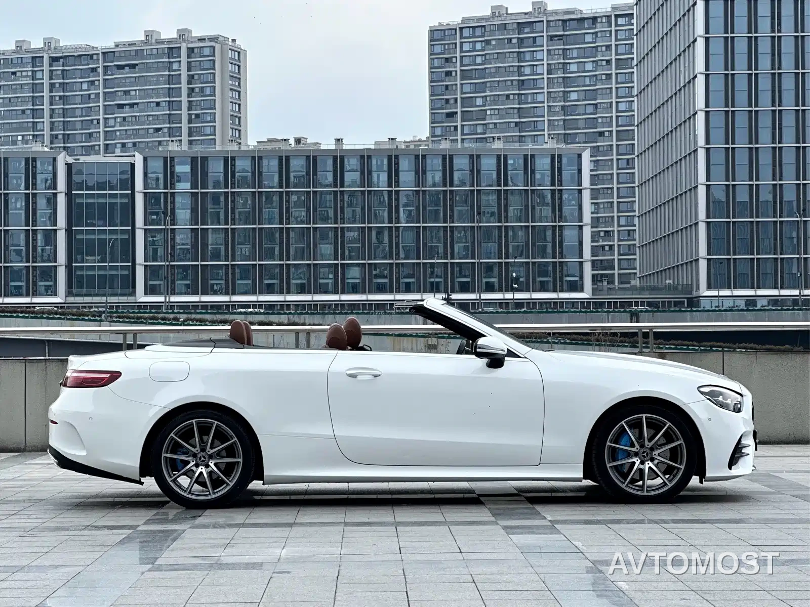 Mercedes-Benz E-Class (Import) 2021 E 260 Convertible Coupe — фото 9