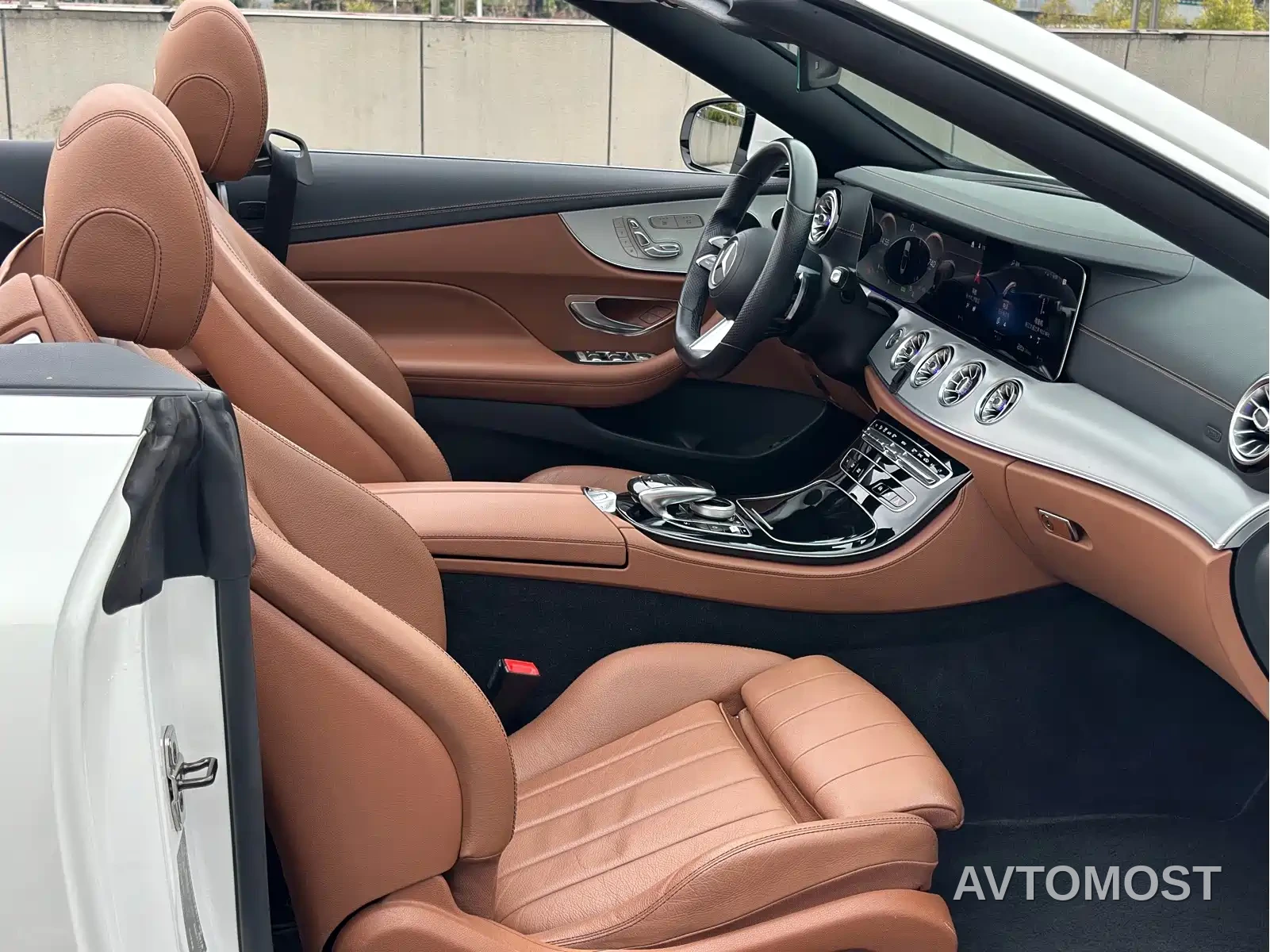 Mercedes-Benz E-Class (Import) 2021 E 260 Convertible Coupe — фото 15