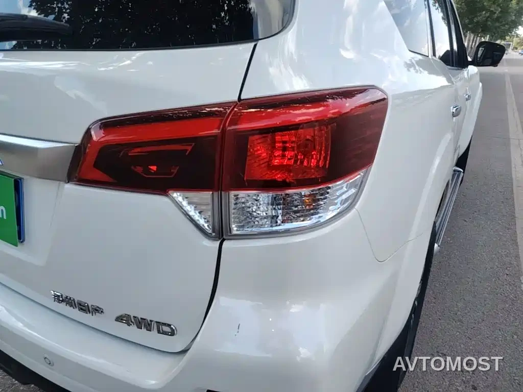 Nissan Terra 2020 2.5L XV 4WD Automatic Flagship Edition — фото 7