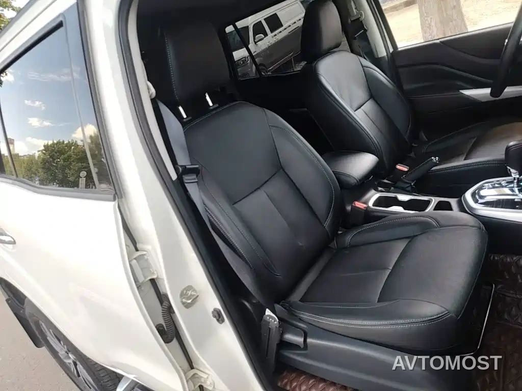 Nissan Terra 2020 2.5L XV 4WD Automatic Flagship Edition — фото 22
