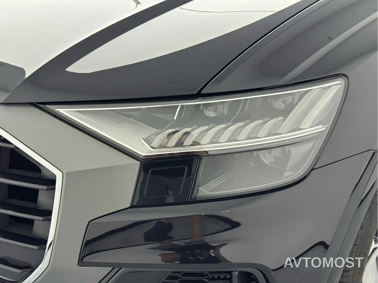 Audi Q8 2021 Model 55 TFSI Premium Dynamic — фото 10