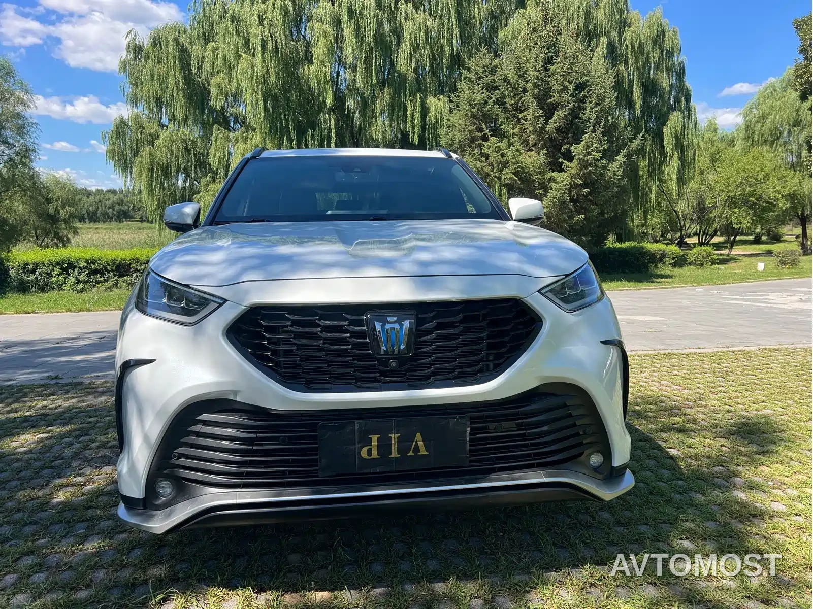 Toyota Crown Kluger 2022 2.5L HEV 4WD Premium Edition — фото 2