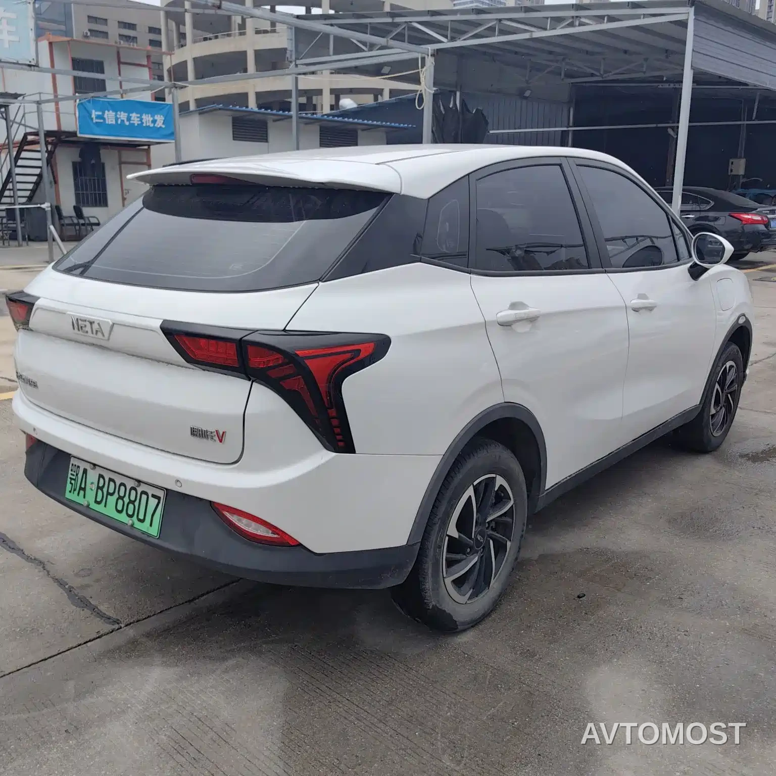 Nezha V 2022 Trend 300 Lite LFP — фото 16