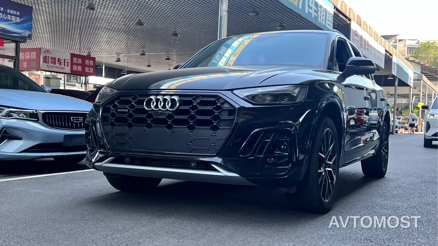 Audi Q5L 2025 45 TFSI Luxury Dynamic — фото 1