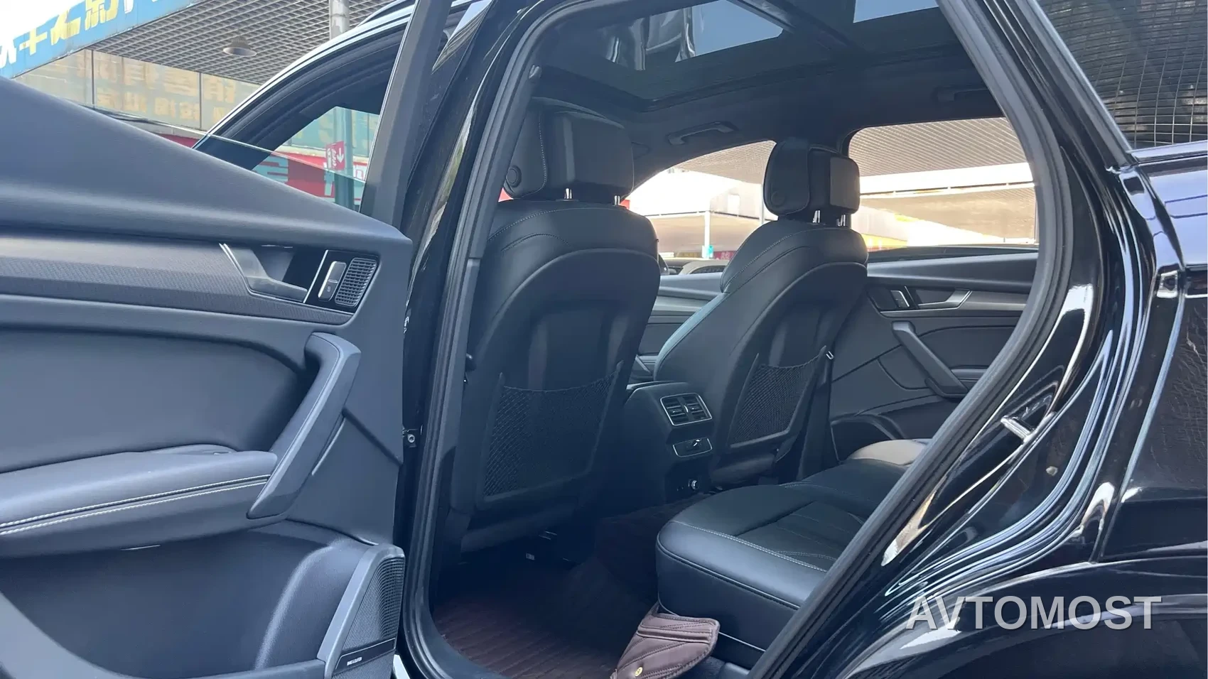 Audi Q5L 2025 45 TFSI Luxury Dynamic — фото 15