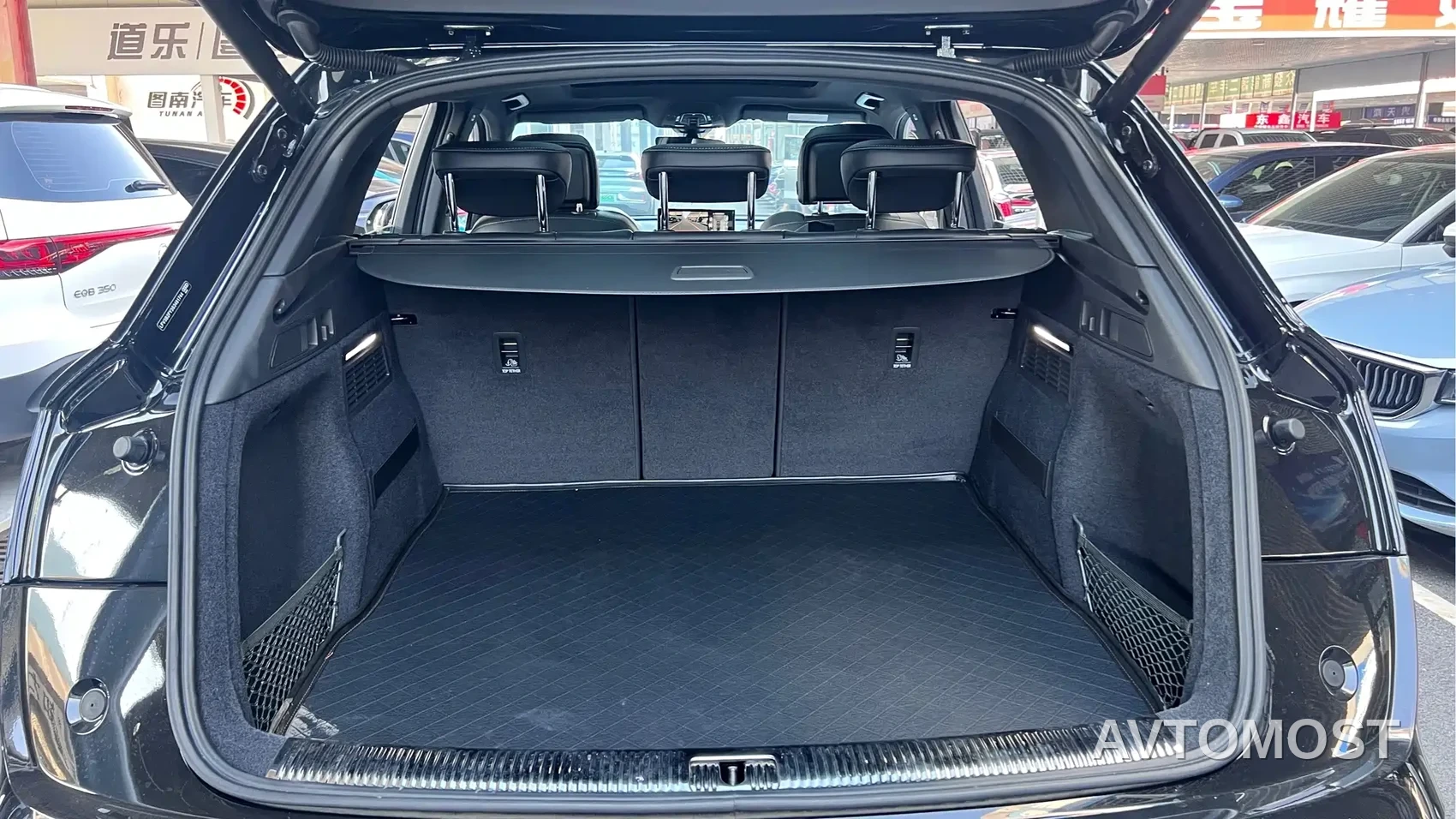Audi Q5L 2025 45 TFSI Luxury Dynamic — фото 25