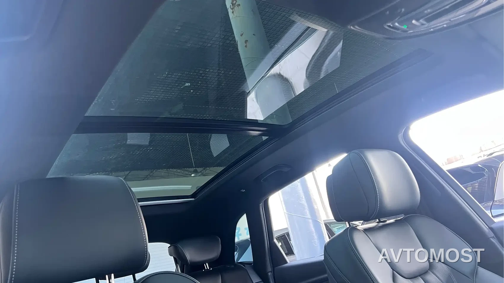 Audi Q5L 2025 45 TFSI Luxury Dynamic — фото 32