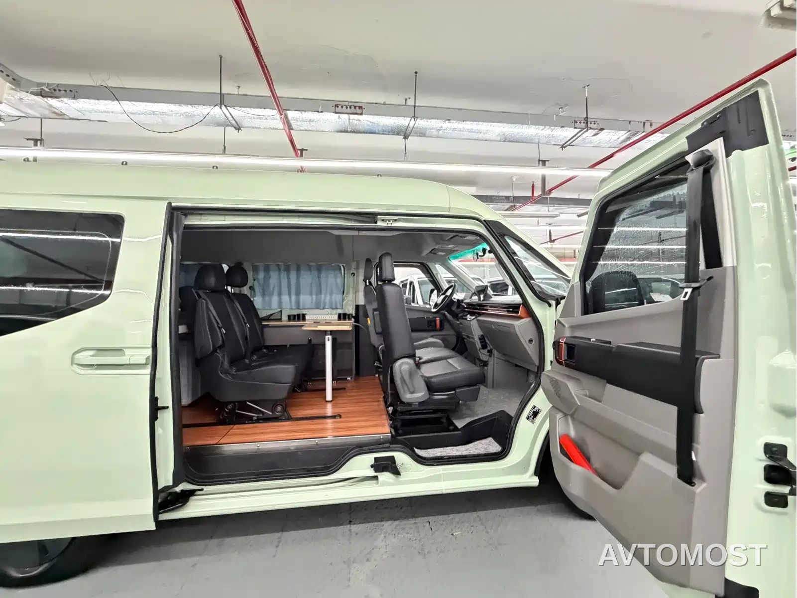 Yuan Cheng Farizon Super VAN 2024 Smart Wealth Edition Short Wheelbase Medium Roof 68kWh — фото 9