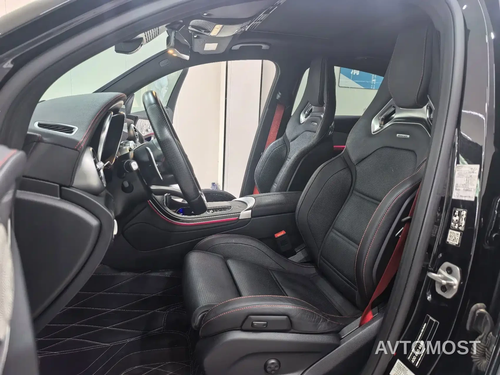 Mercedes-Benz GLC Coupe AMG 2023 AMG GLC 43 4MATIC Coupe SUV — фото 14