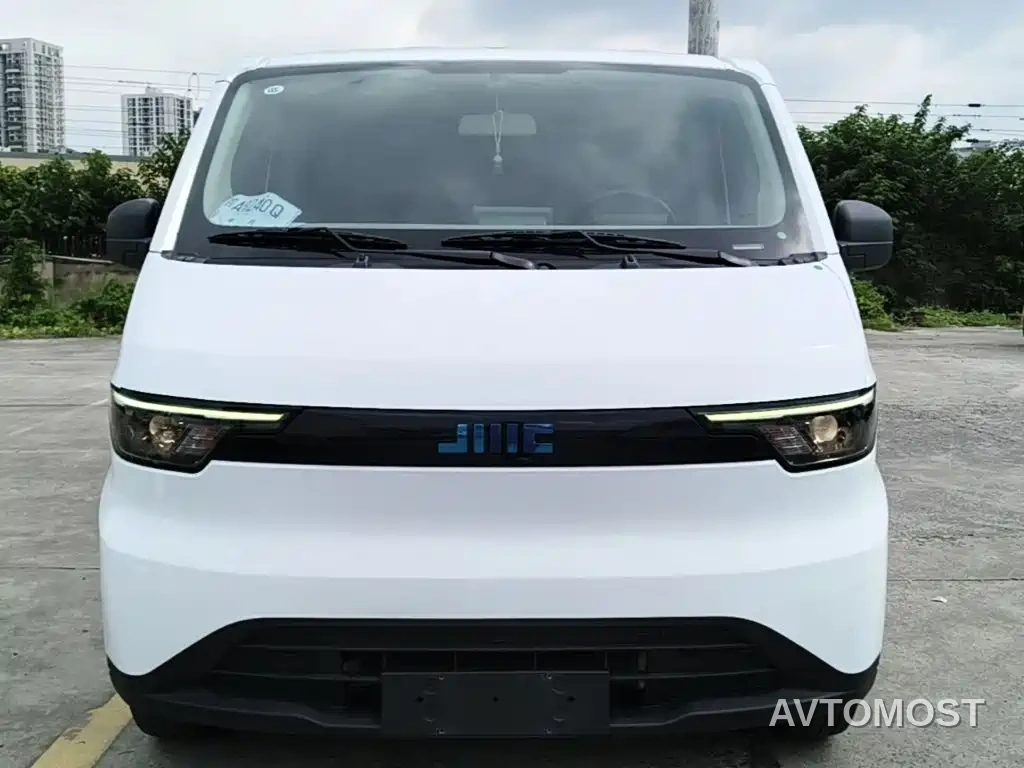 Jiangling E-Fushun 2025 Clear Window Version 53.58kWh Medium Wheelbase Low Roof — фото 3