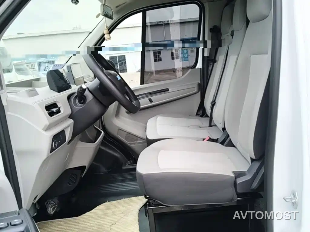 Jiangling E-Fushun 2025 Clear Window Version 53.58kWh Medium Wheelbase Low Roof — фото 11