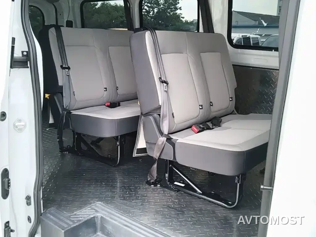 Jiangling E-Fushun 2025 Clear Window Version 53.58kWh Medium Wheelbase Low Roof — фото 12