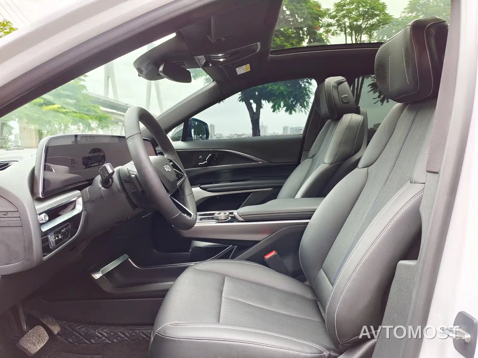 Cadillac IQ Rui Ge 2024 RWD Standard Range Luxury Edition — фото 10