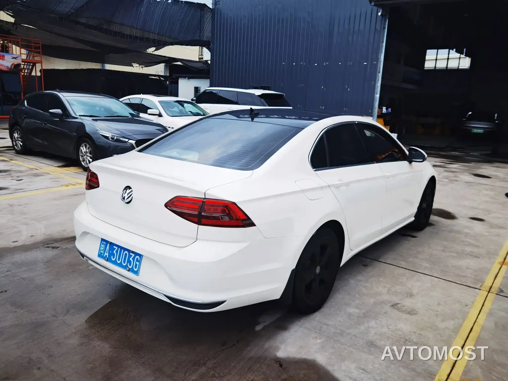 Volkswagen Lamando 2021 230TSI DSG Fashion Edition — фото 7