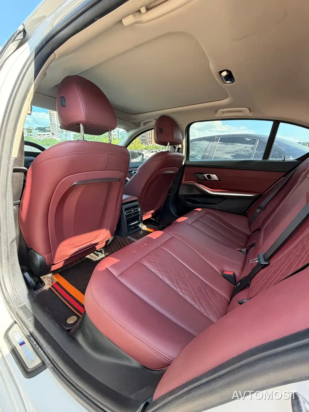 BMW 3 Series 2023 320Li M Sport Package — фото 12