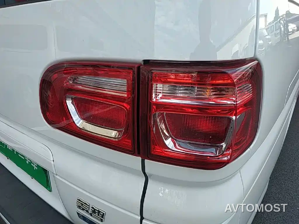 Dongfeng Fengxing Lingzhi New Energy 2025 420km EV City Transport 5-seater — фото 7