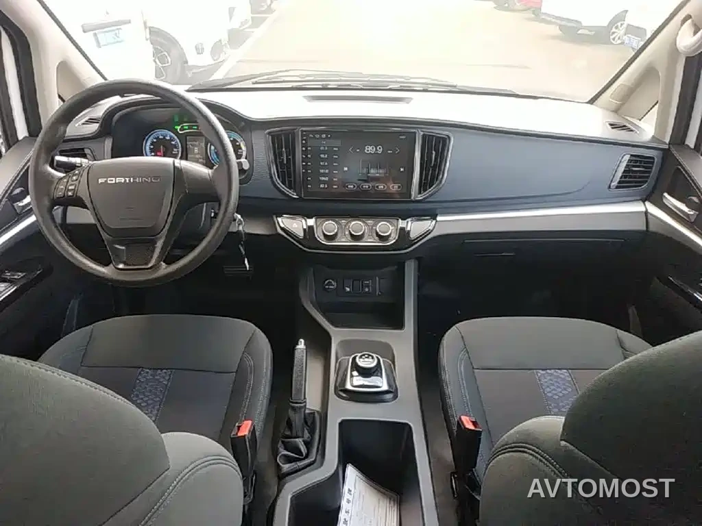 Dongfeng Fengxing Lingzhi New Energy 2025 420km EV City Transport 5-seater — фото 9
