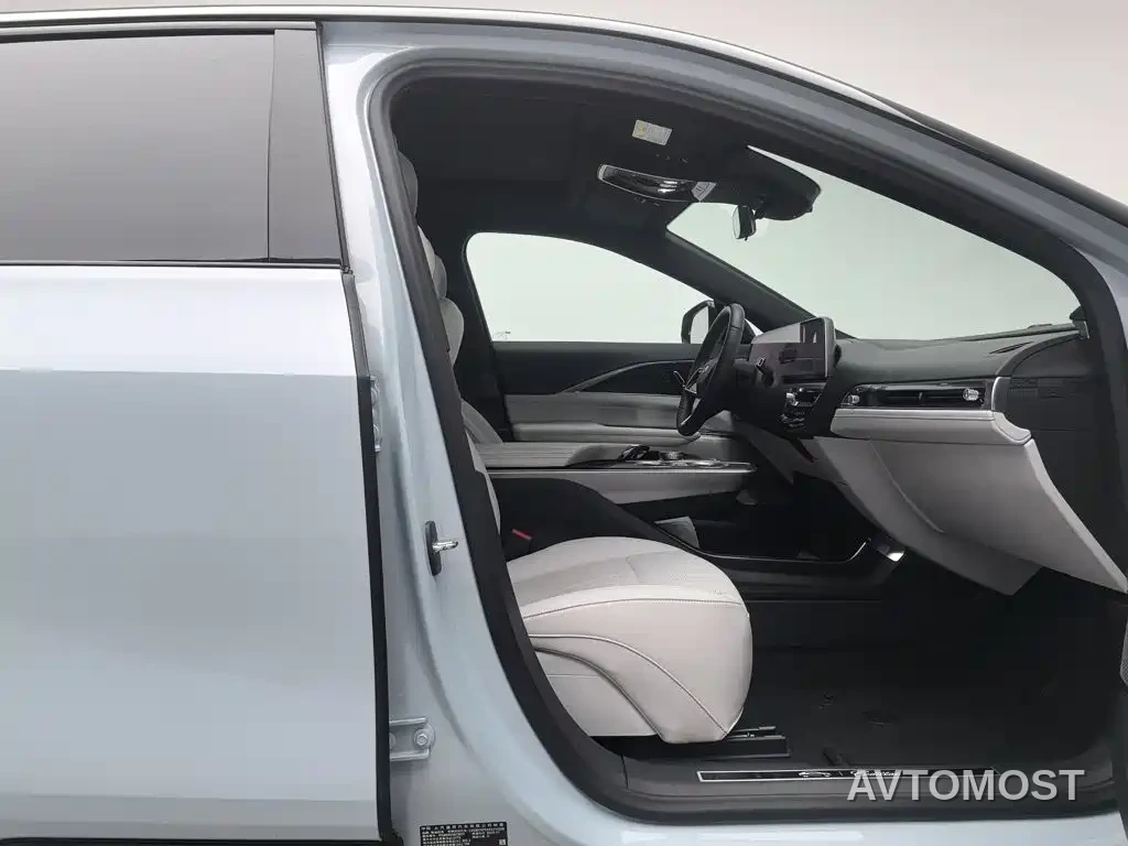 Cadillac IQ Rui Ge 2024 RWD Standard Range Luxury Edition — фото 22