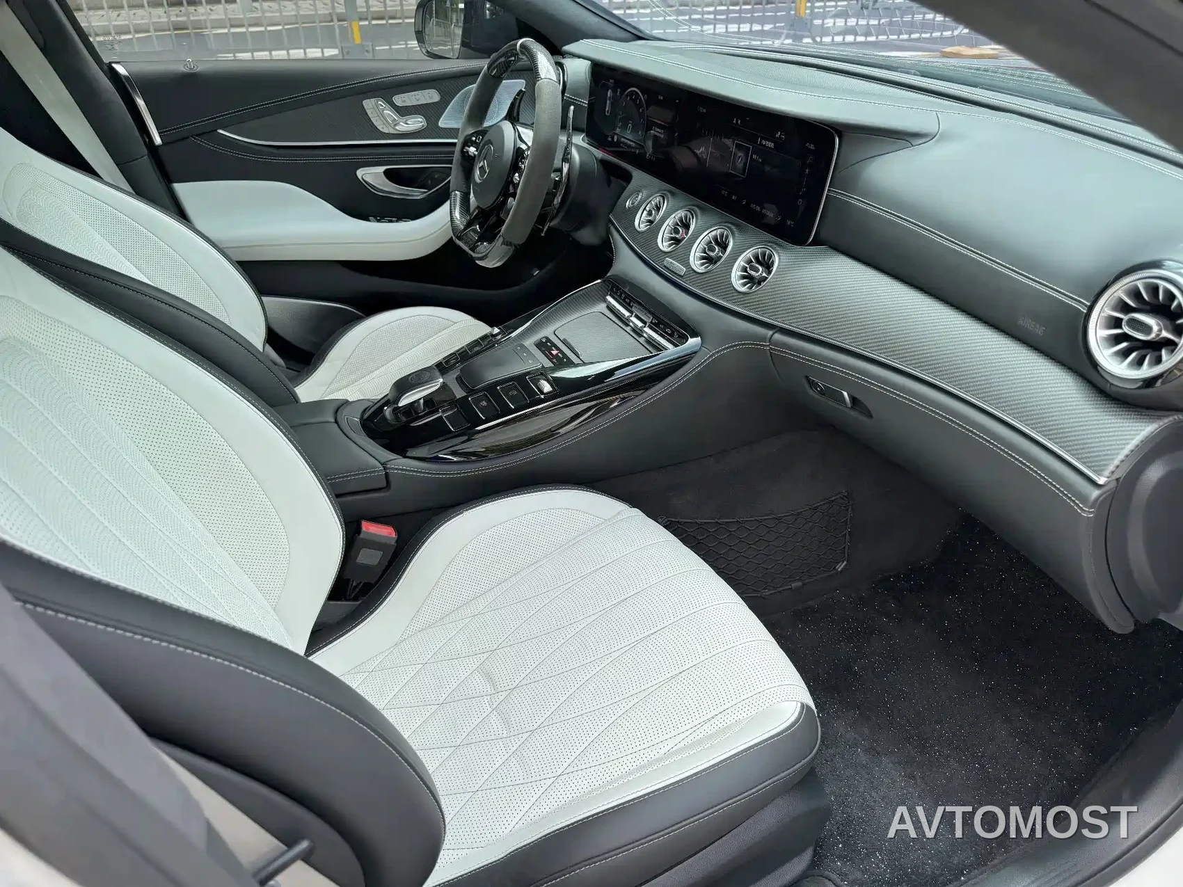 Mercedes-Benz AMG GT 2020 AMG GT 63 S 4MATIC+ 4-Door Coupe — фото 8