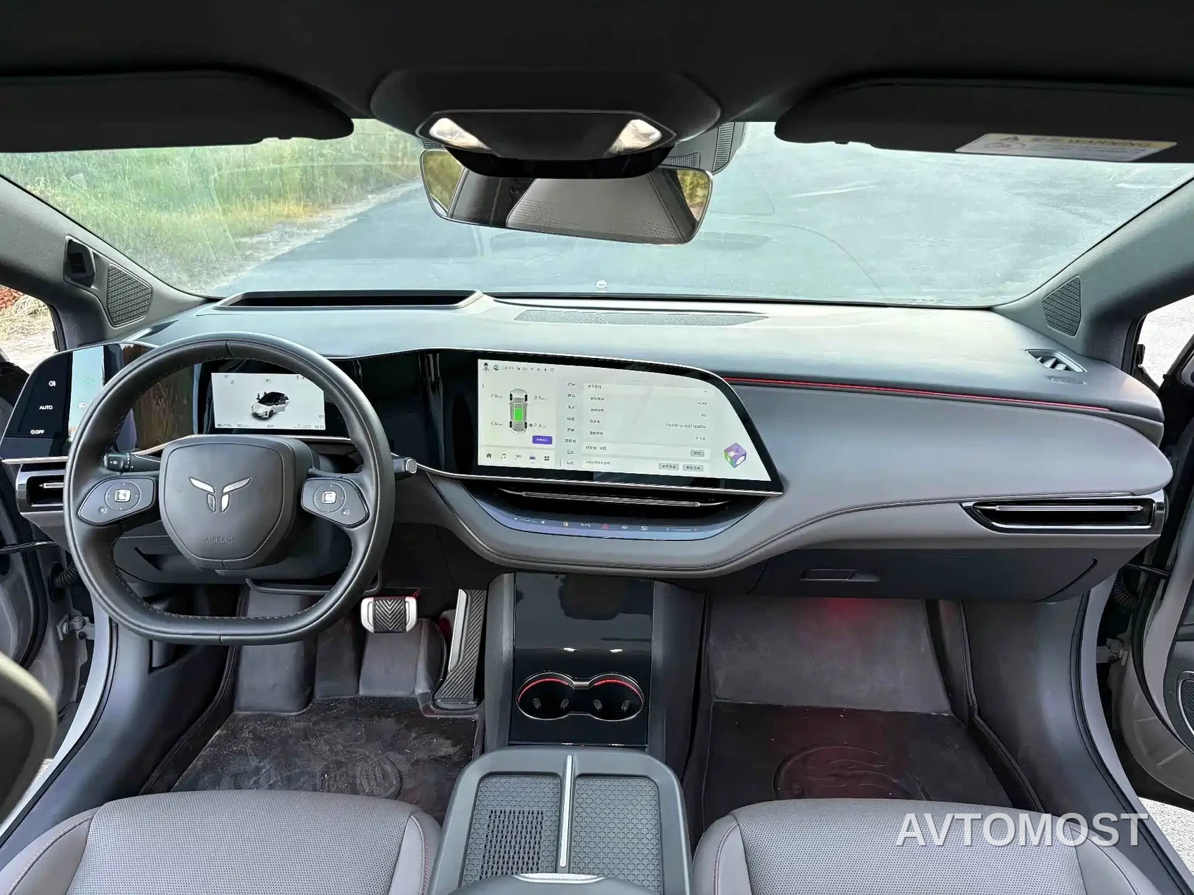 Hongqi EH7 2025 640 AWD Smart Selection Edition — фото 15