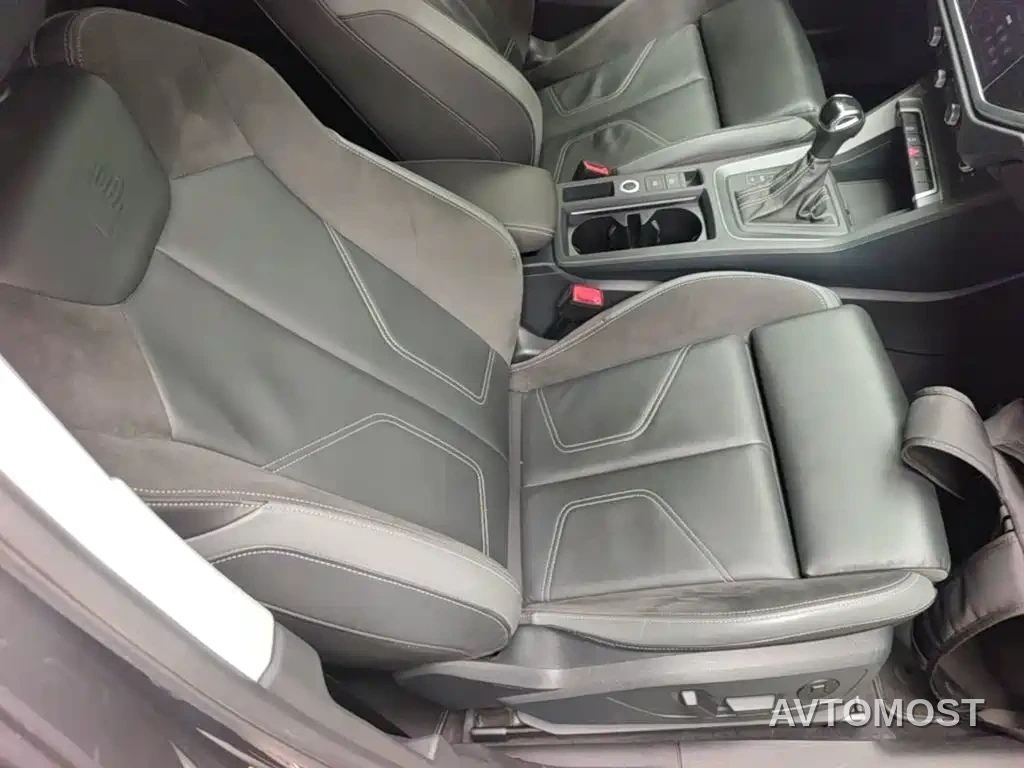 Audi Q3 Sportback 2022 40 TFSI Fashion — фото 16