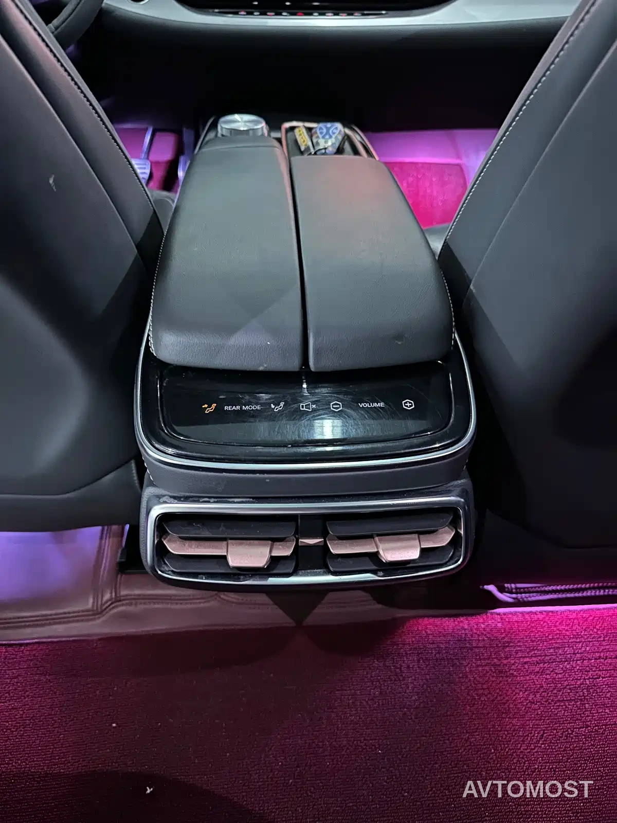 Arcfox Alpha S 2022 Model 708S 160kW — фото 12