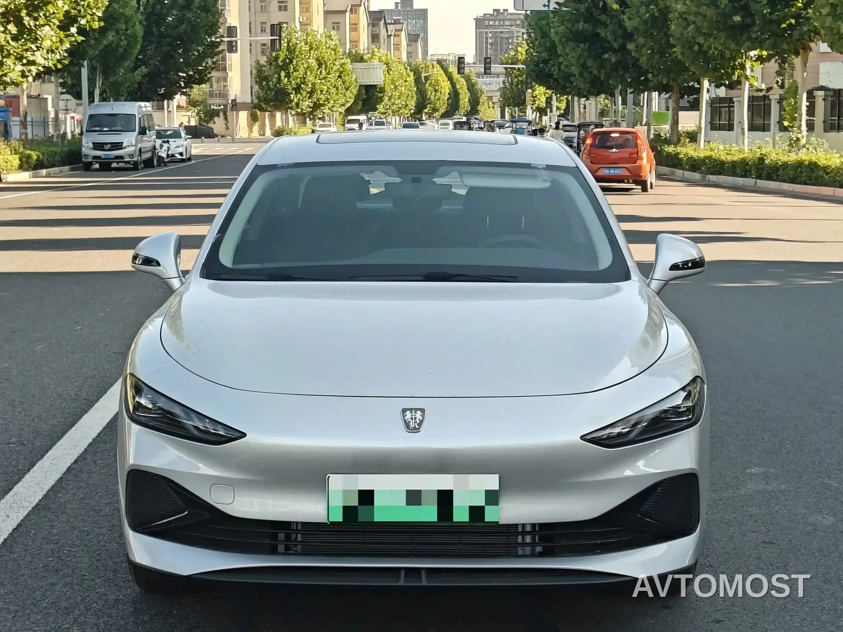 Roewe D7 2025 DMH 125km World Champion Edition — фото 2