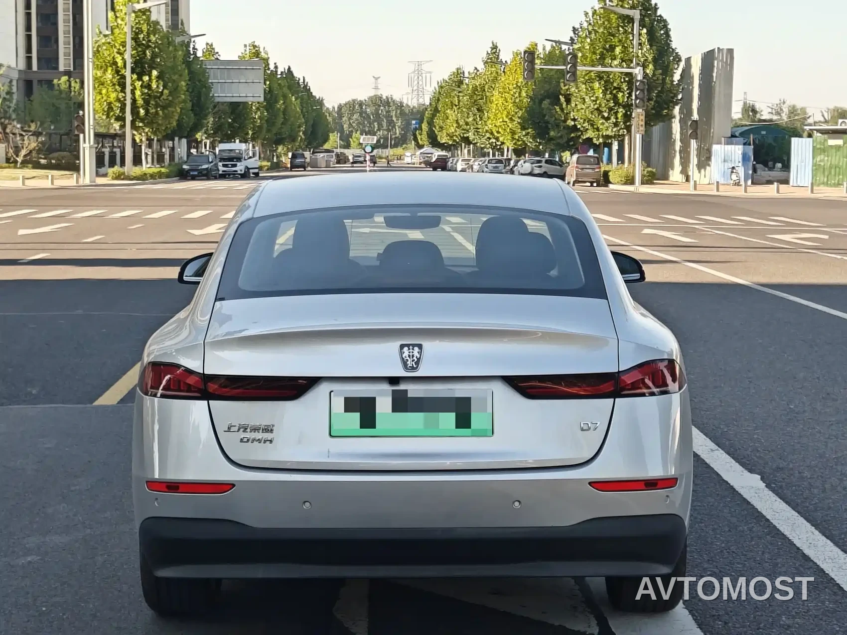 Roewe D7 2025 DMH 125km World Champion Edition — фото 10