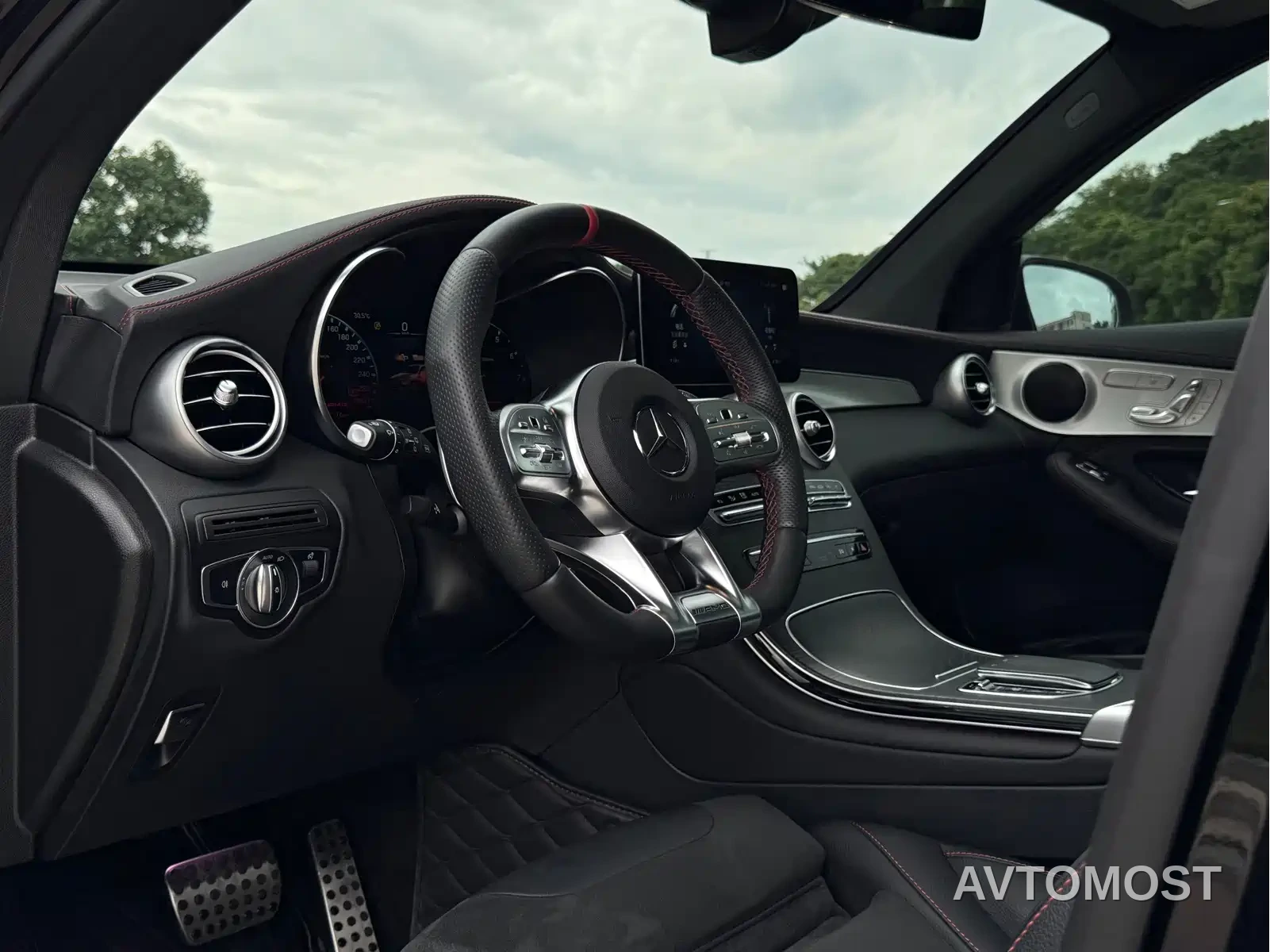 Mercedes-Benz GLC AMG 2022 AMG GLC 43 4MATIC — фото 7