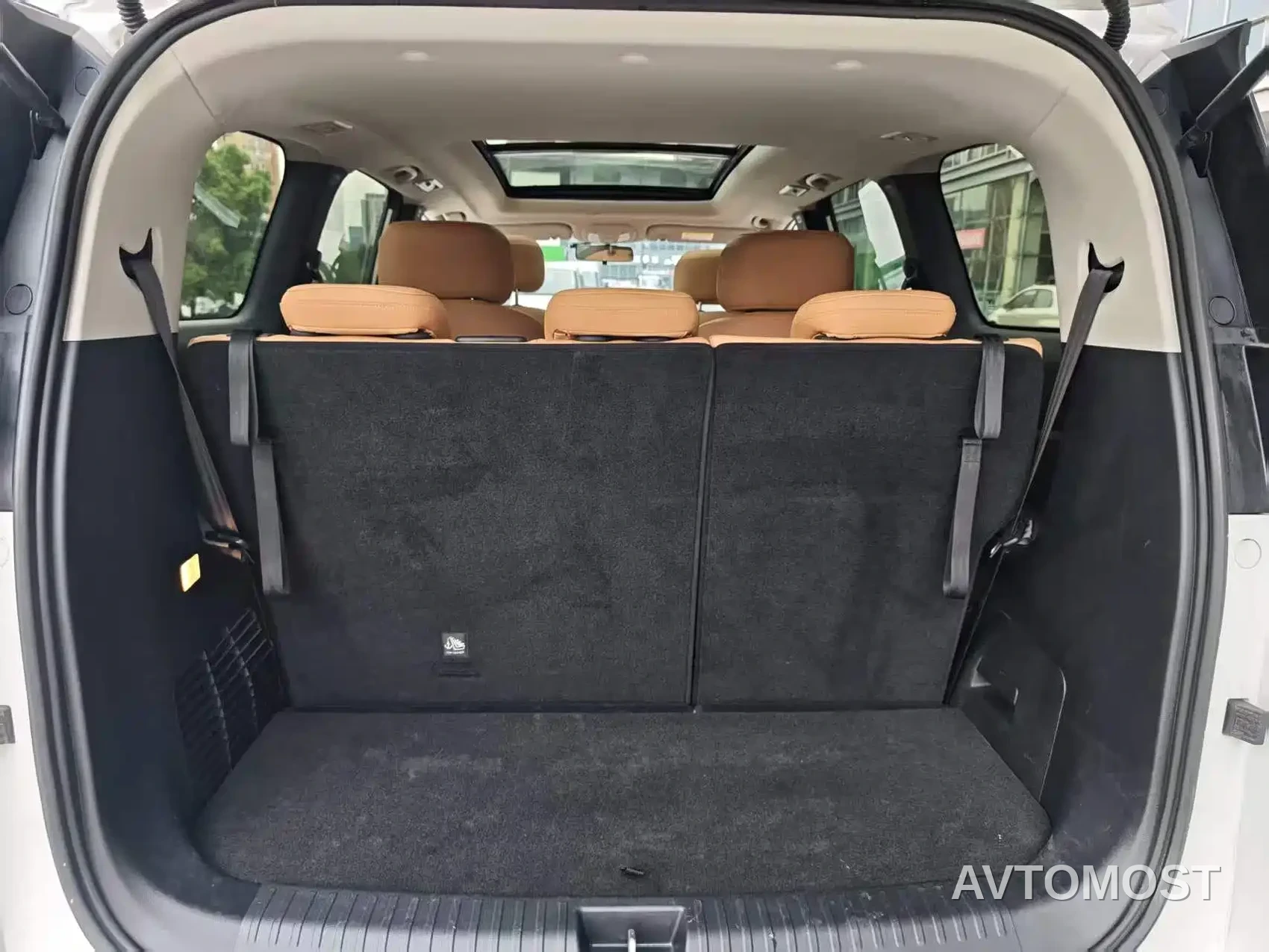 SAIC Maxus G50 PHEV 2025 Flagship Edition — фото 10