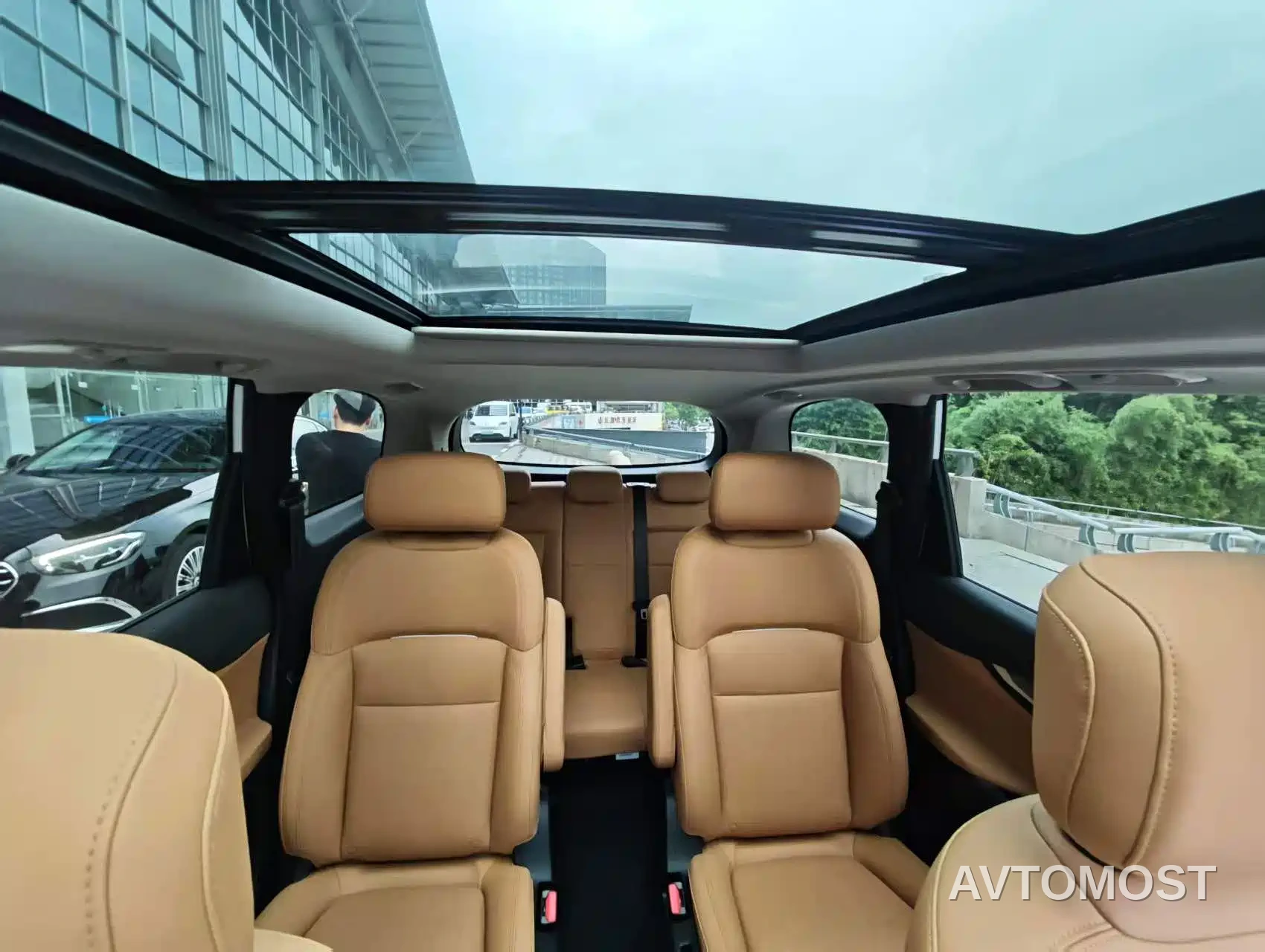 SAIC Maxus G50 PHEV 2025 Flagship Edition — фото 17