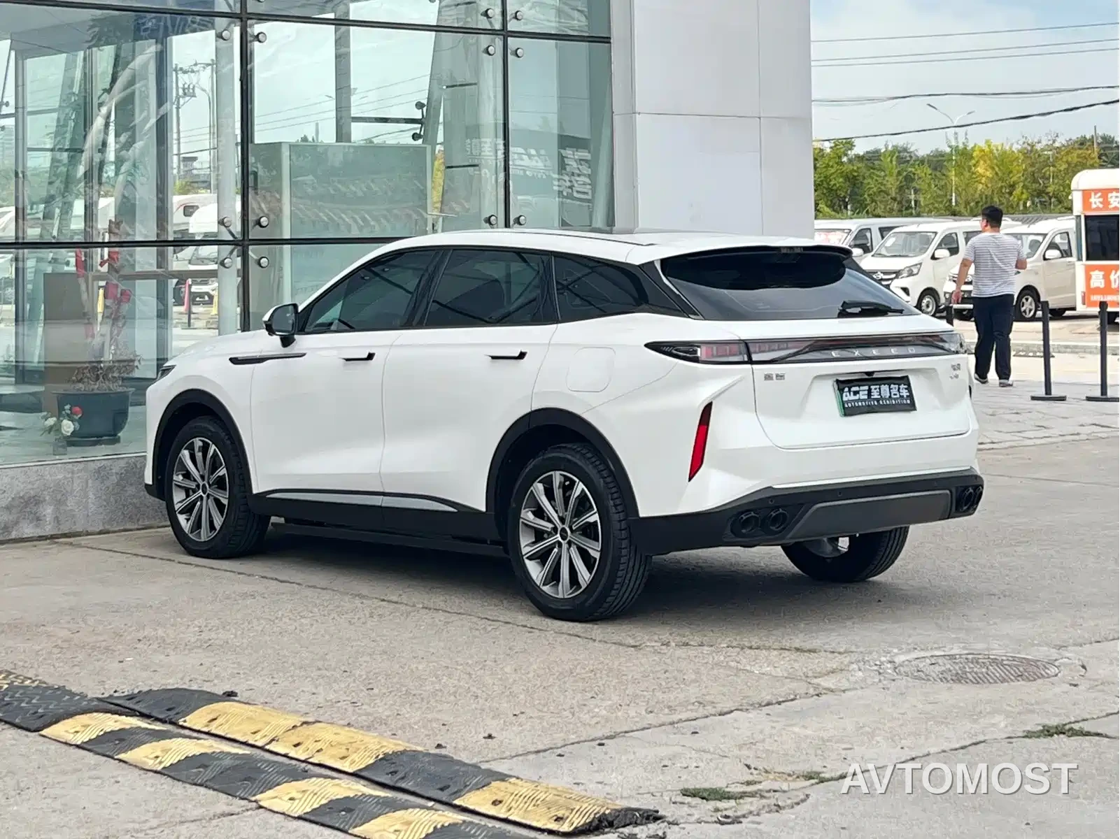 Exeed Yaoguang C-DM 2025 100 Long Range Plus FWD — фото 6