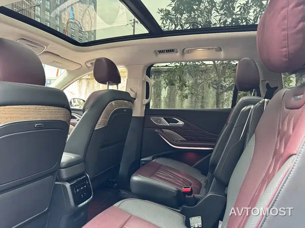 Hongqi HS7 2023 2.0T Automatic 4WD Flag Leader Edition (6-seater) — фото 11