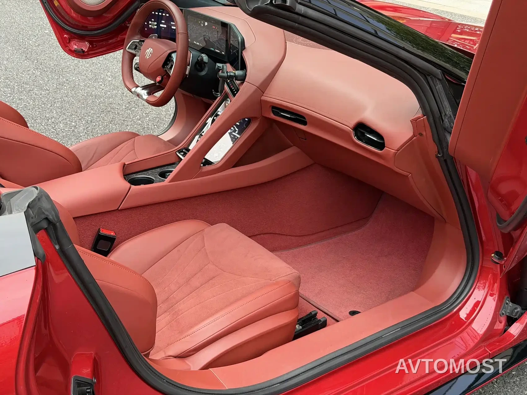 MG Cyberster 2024 520km Legendary AWD Version — фото 10