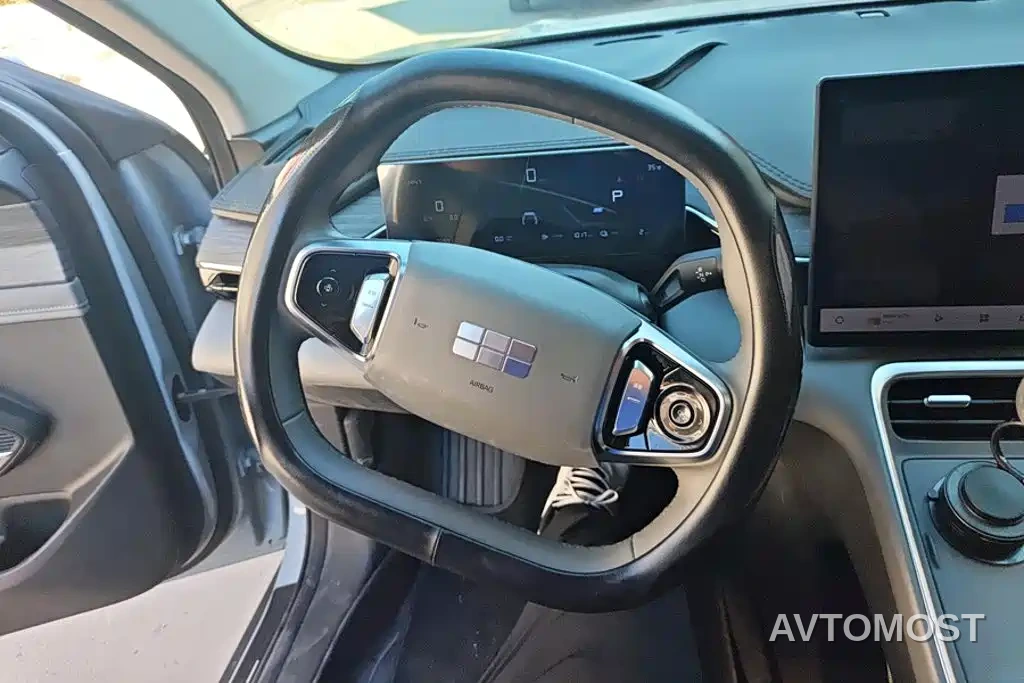 Geely Galaxy L6 2025 EM-i 60km Explorer Edition — фото 15