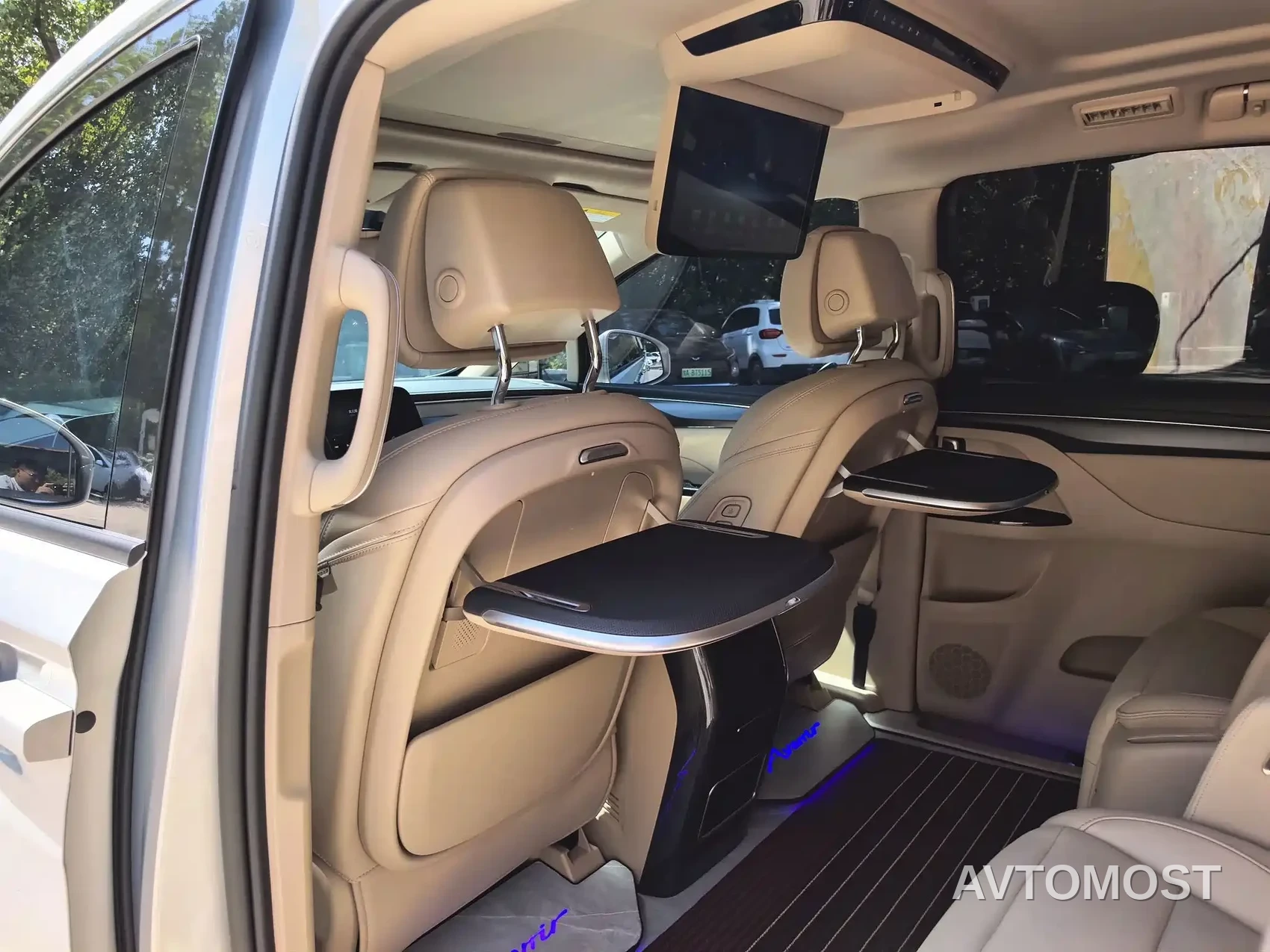 Buick GL8 New Energy 2025 Land Honor Premium Edition 7-Seater — фото 14