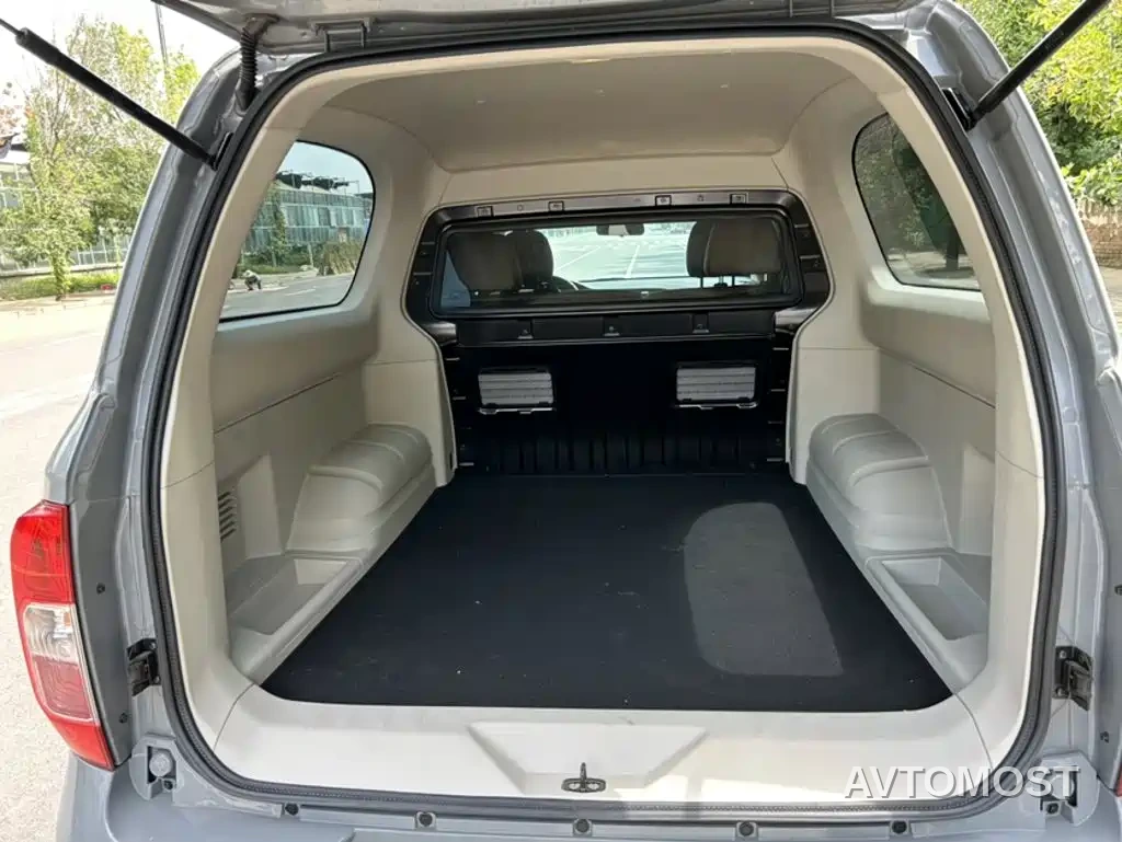 Dongfeng Palasso 2025 Model 2.0T Automatic 2WD Elegance — фото 11