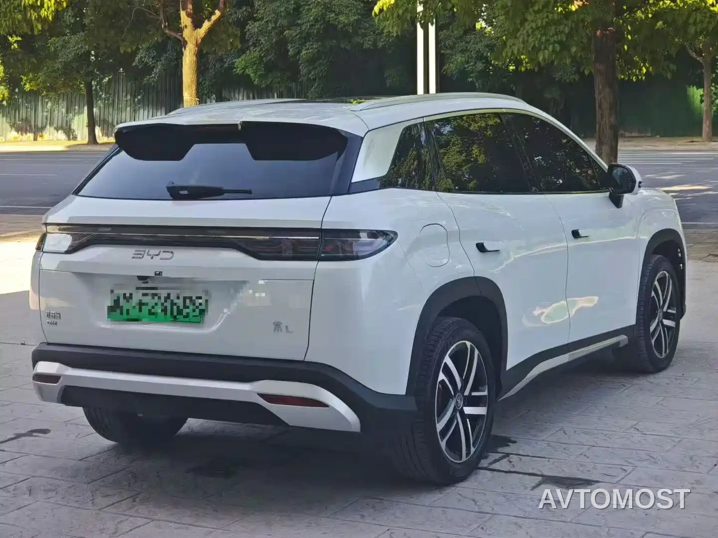 BYD Song L DM-i 2025 Smart Drive Edition 112km Surpassing — фото 7