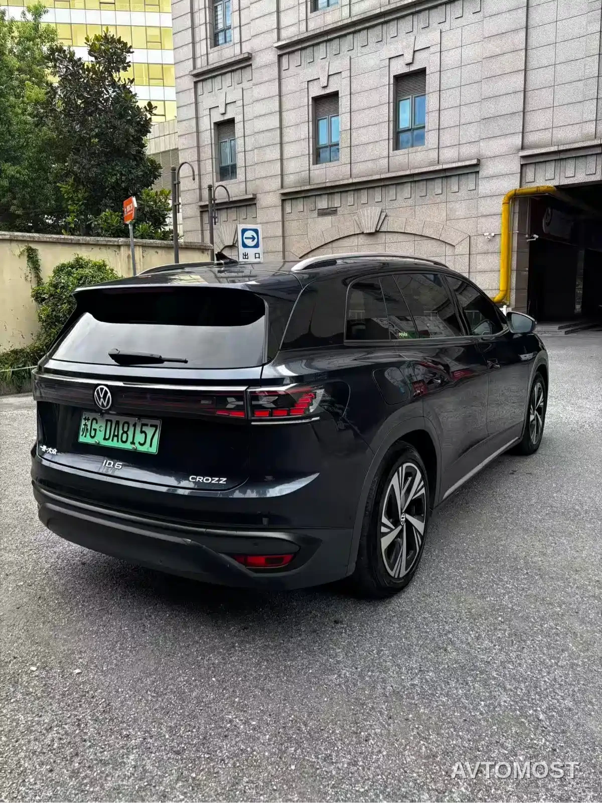 Volkswagen ID.6 CROZZ 2022 Long Range PRO Edition — фото 7