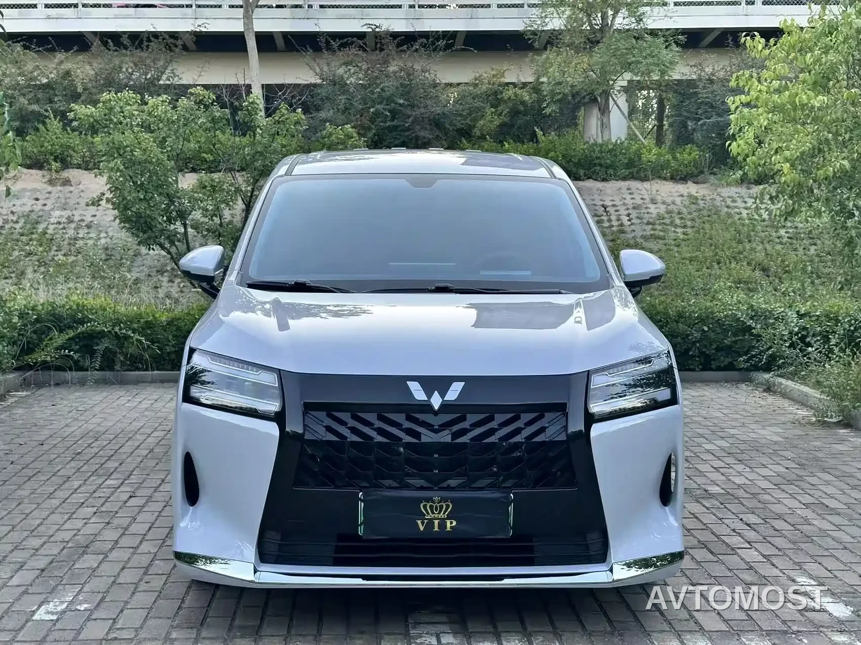 Wuling Motors Xingguang 730 New Energy 2025 Model Plug-in Hybrid Base Version — фото 2