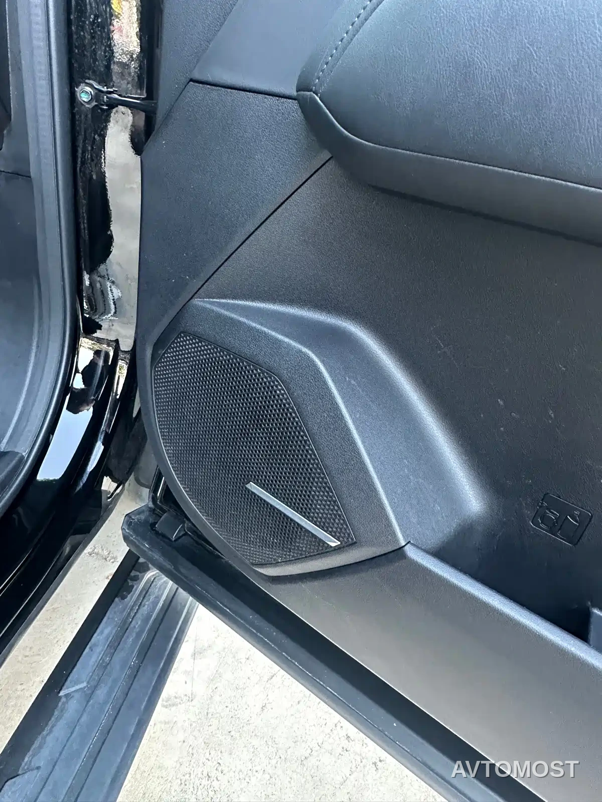 Tank 400 New Energy 2024 Hi4-T Off-Road Edition — фото 11