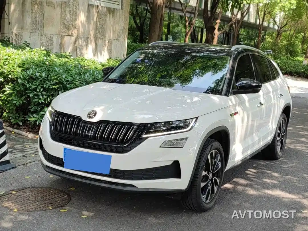 Škoda Kodiaq GT 2024 TSI380 4WD Flagship Edition — фото 1