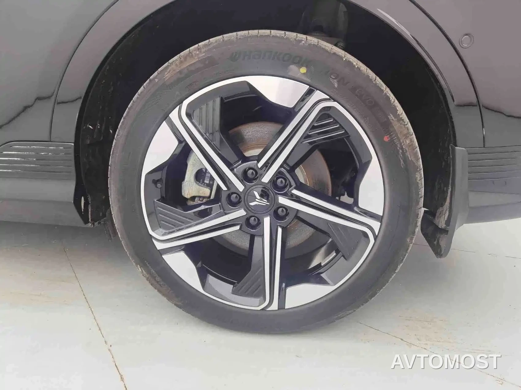 Voyah Zhiyin 2024 Long Range Super Charging Edition — фото 9