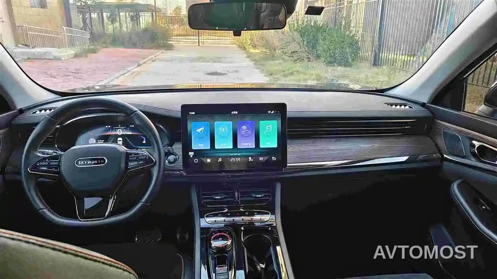 Skyworth HT-i 2022 1.5L PHEV 115KM Smart Edition — фото 12